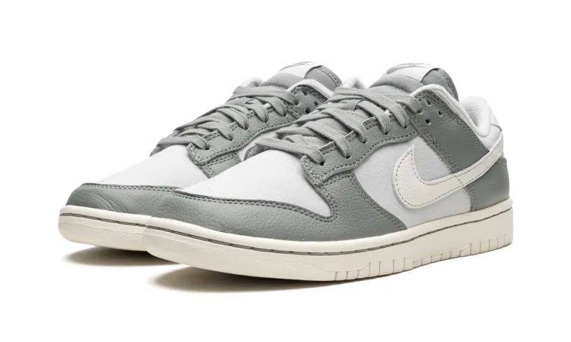 Nike Dunk Dunk Low Retro PRM 'Mica Green'